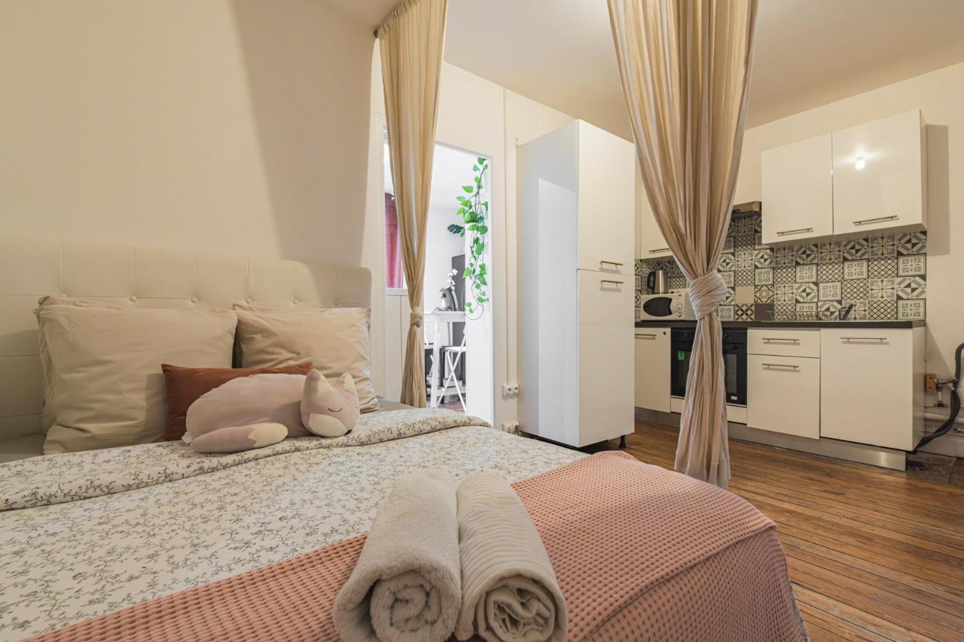 Appartement Cosy Proche Cathedrale Reims Ngoại thất bức ảnh