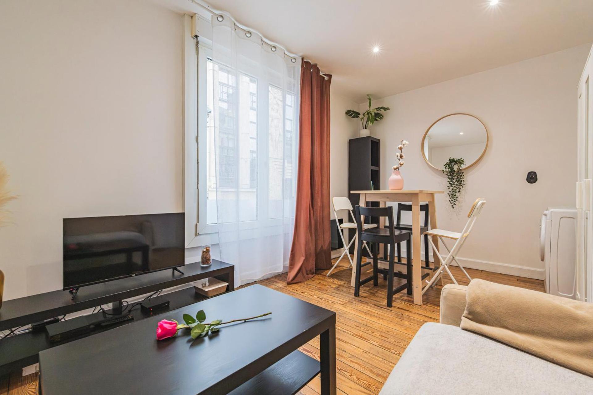 Appartement Cosy Proche Cathedrale Reims Ngoại thất bức ảnh